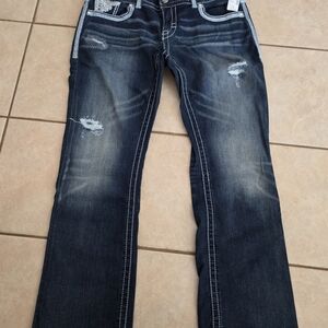 NWT Maurices PREMIUM Dark Blue Distressed Women’s Jeans